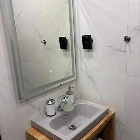 موتيل & Restaurant Lasva زينيتشا