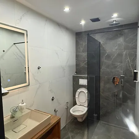 & Restaurant Lasva *