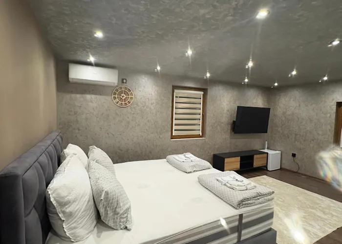 & Restaurant Lasva *